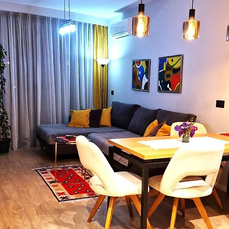 Central Luxury Apartment Тирана Екстериор снимка