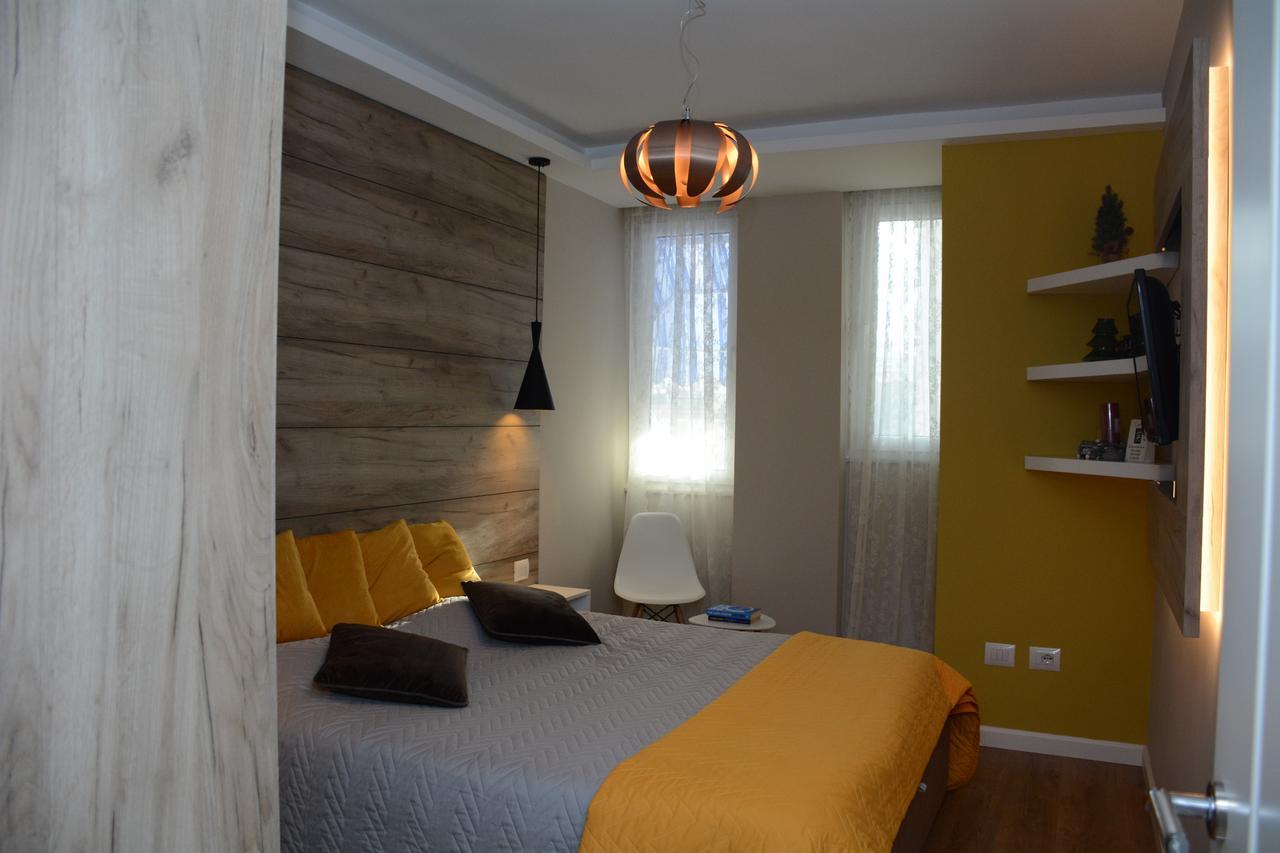 Central Luxury Apartment Тирана Екстериор снимка
